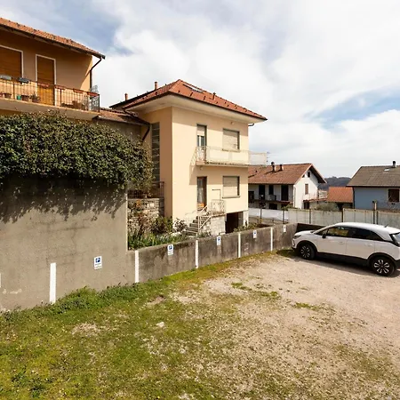 Lovely House Apartment