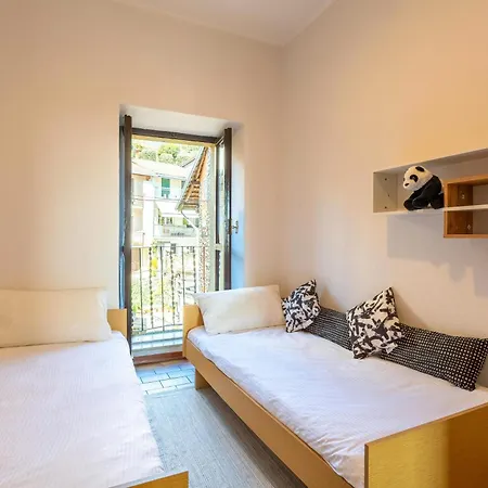 Apartament Lovely House *